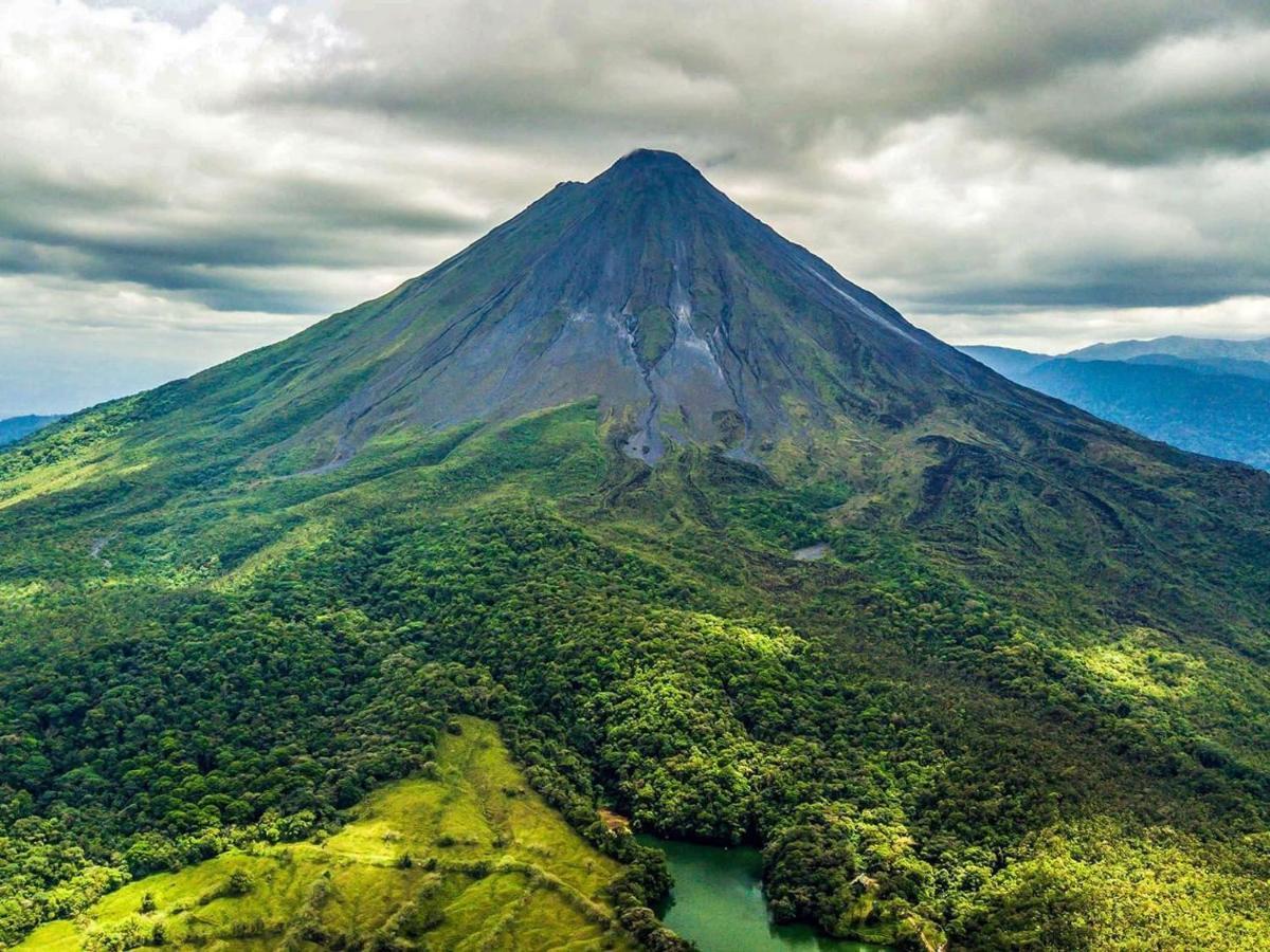 Villa Flora Glamping De Abuela La Fortuna Esterno foto