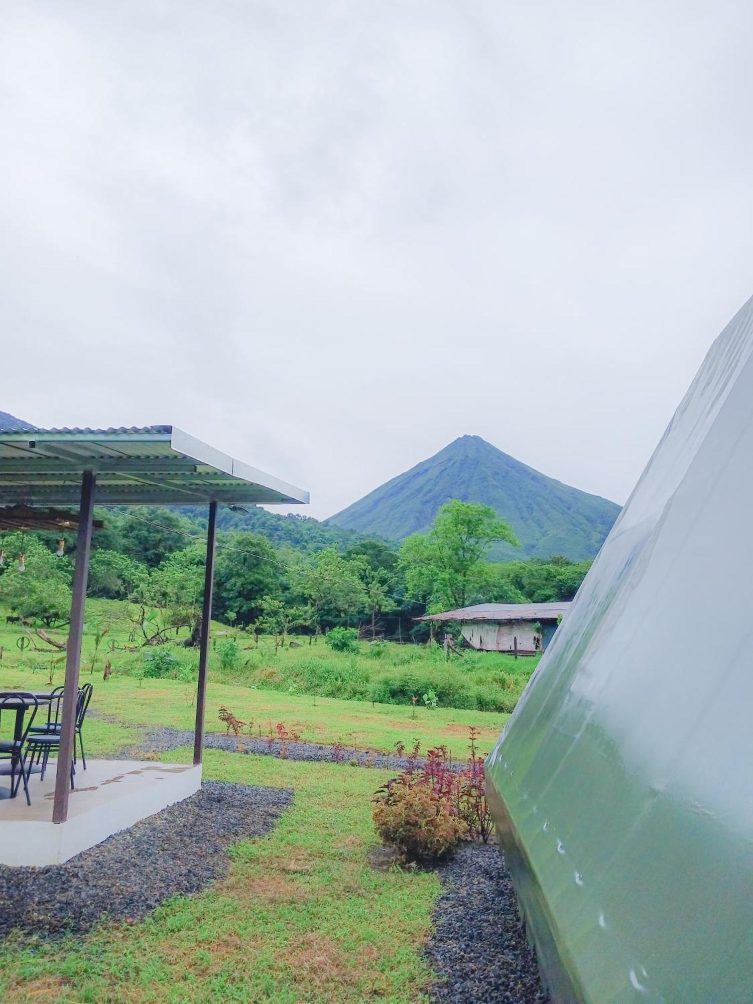 Villa Flora Glamping De Abuela La Fortuna Esterno foto