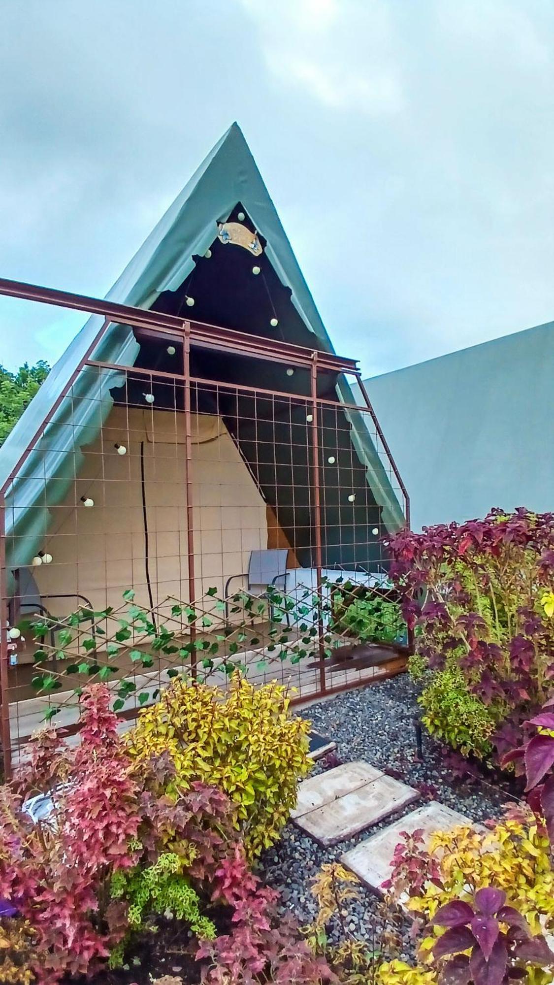 Villa Flora Glamping De Abuela La Fortuna Esterno foto